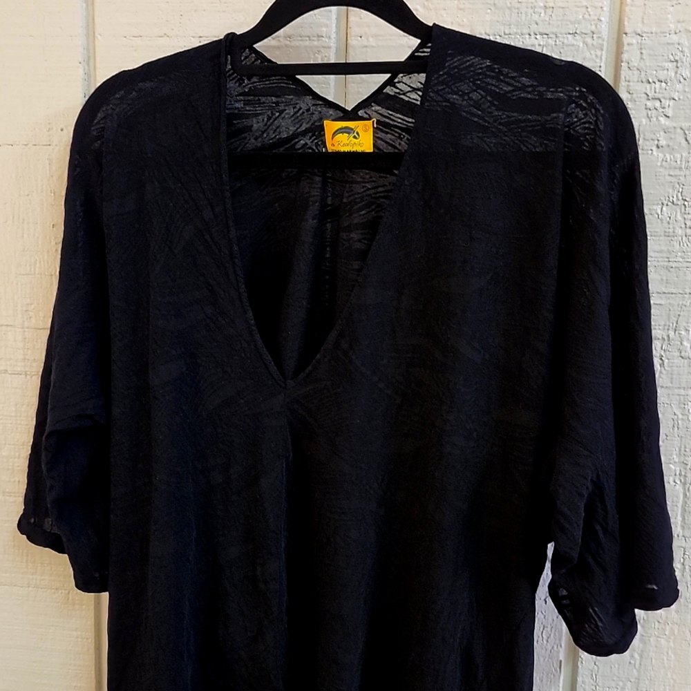 Elegant Kealopiko Women's Blouse